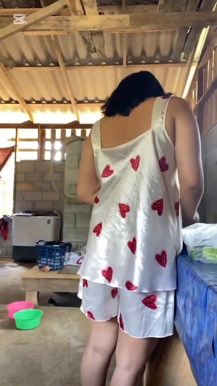เสน่ห์ต้องห้ามที่เกินต้านทานระหว่าง พี่น้อง